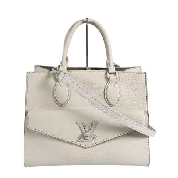 Louis Vuitton Shoulder Bag Lock Me Tote PM White - Picture 16 of 16